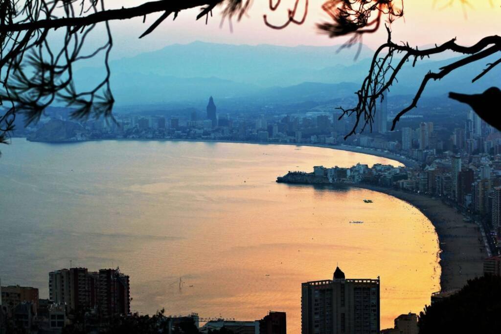 Exclusivo Apartamento Benidorm Playa De Levante المظهر الخارجي الصورة